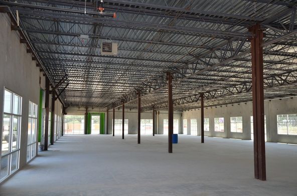 Teralta Corporate Park: 4949 N Loop 1604 W, San Antonio, TX 78249